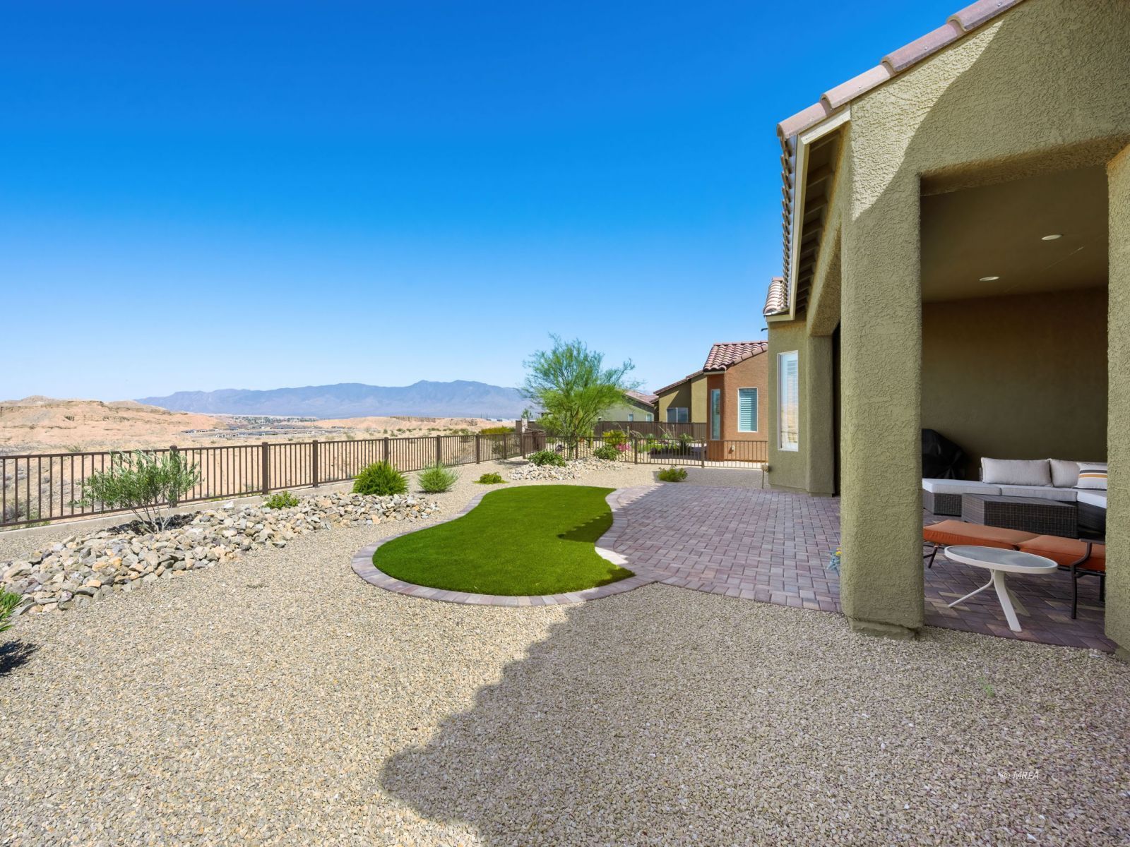 1190  Dreamcatcher Bluff 