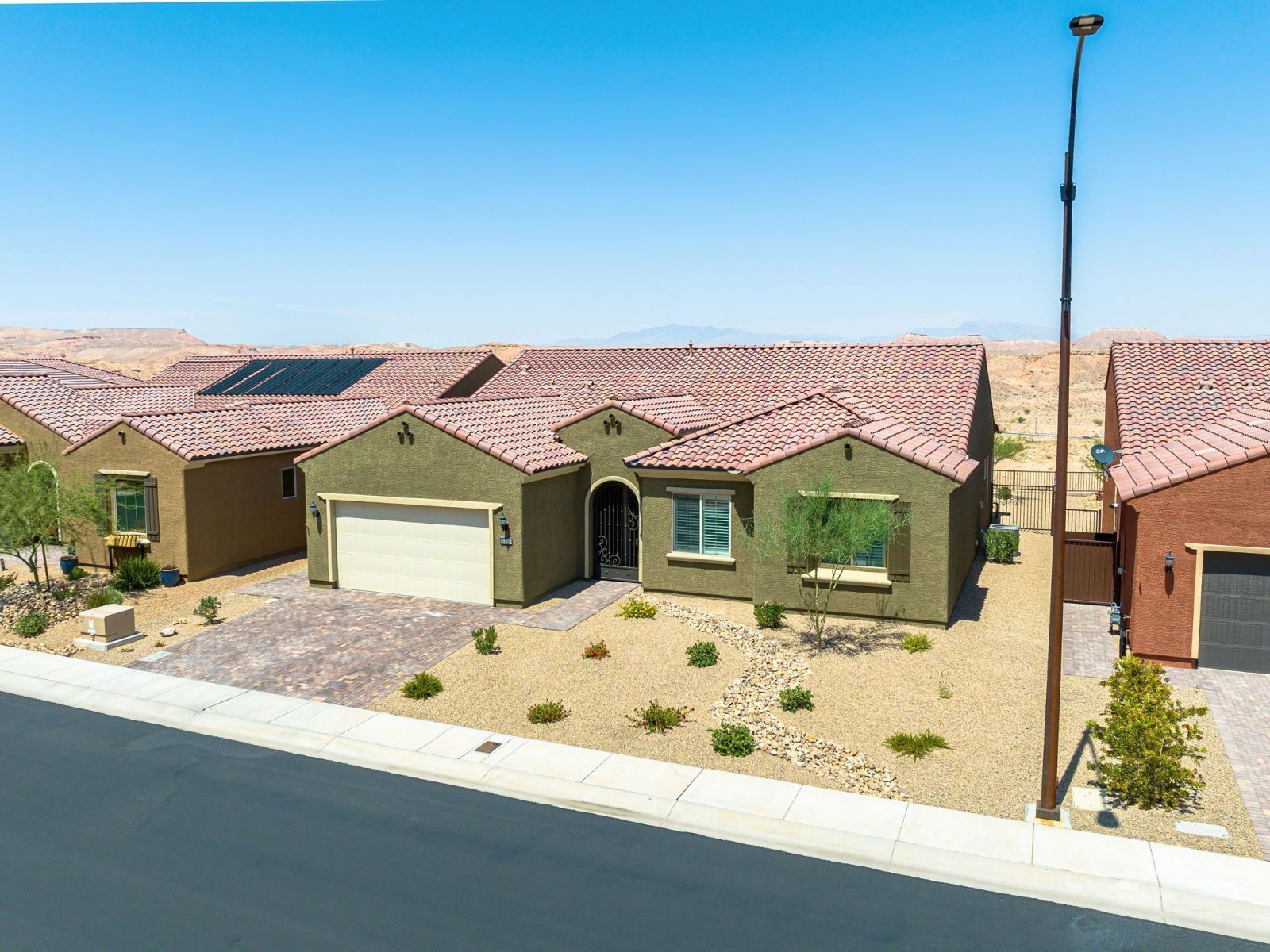 1190  Dreamcatcher Bluff 