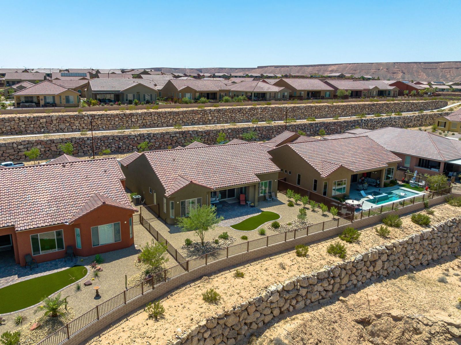 1190  Dreamcatcher Bluff 