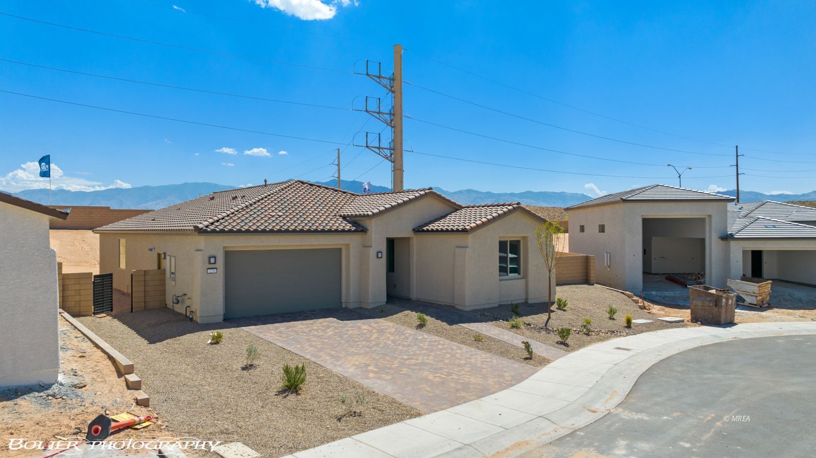 1250  Vertical Bluff 