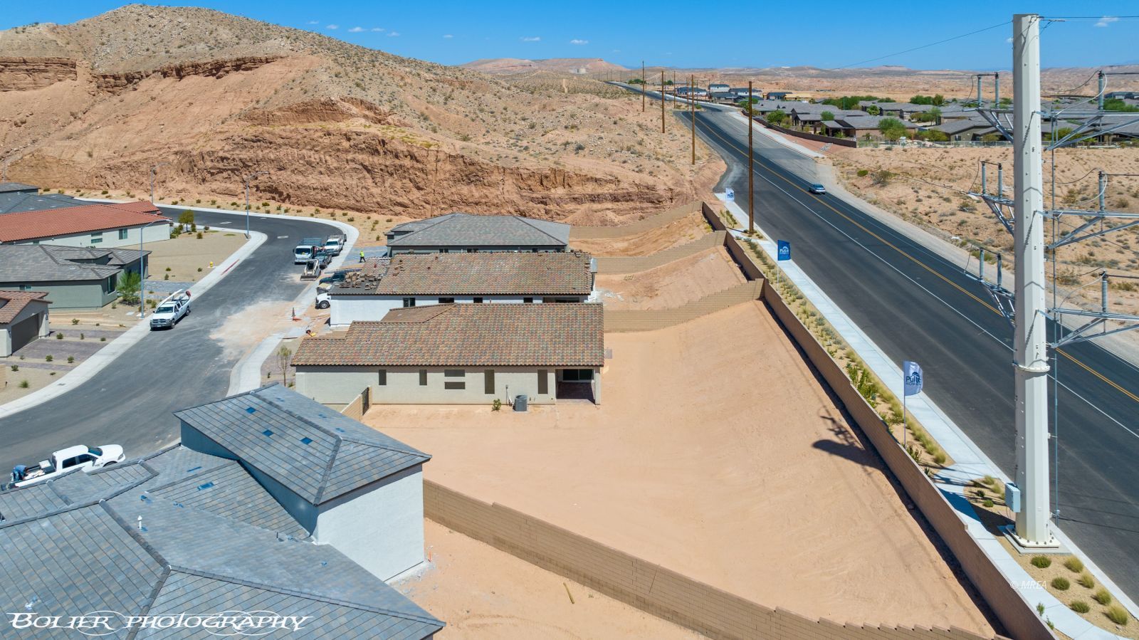 1250  Vertical Bluff 