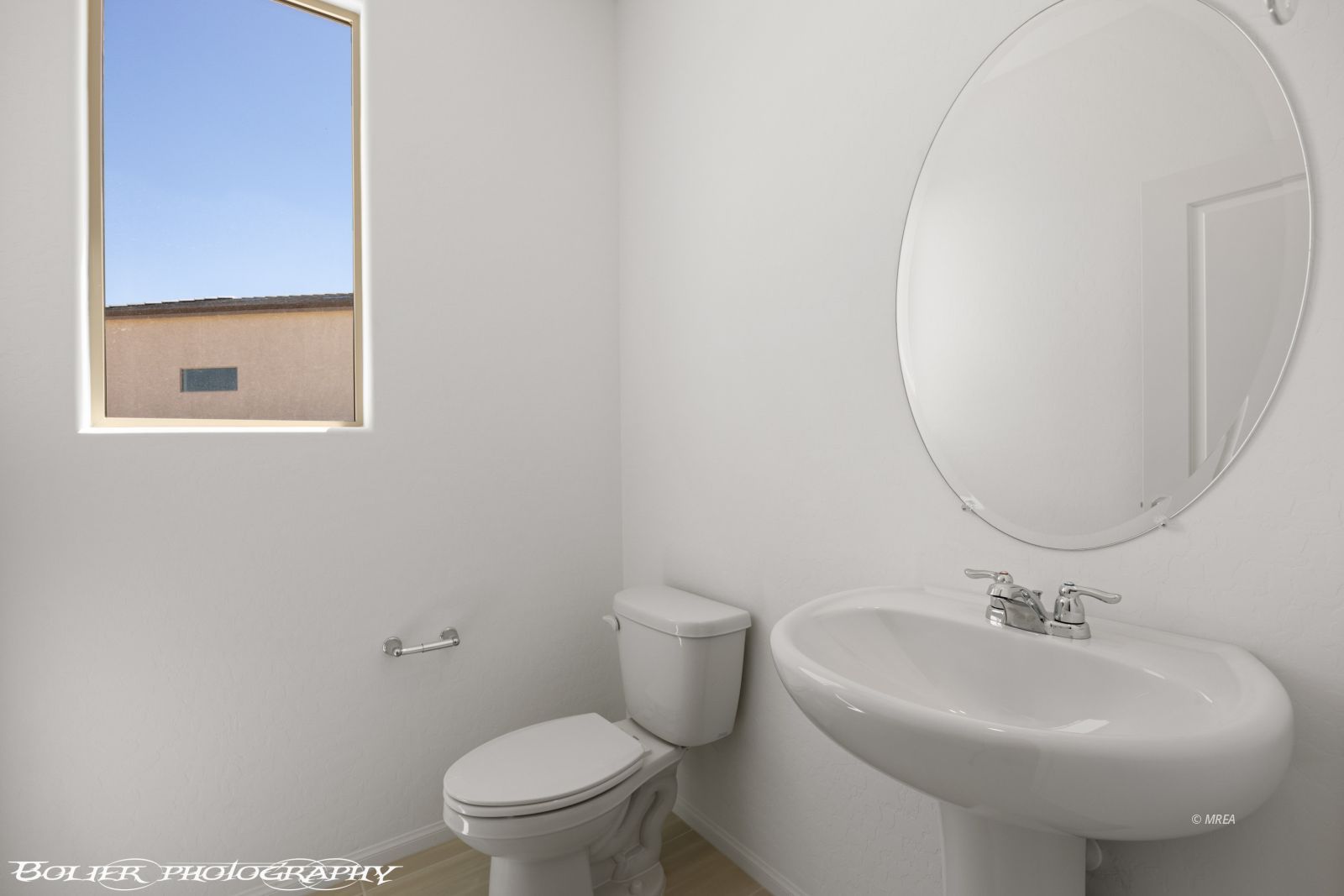 1250  Vertical Bluff 