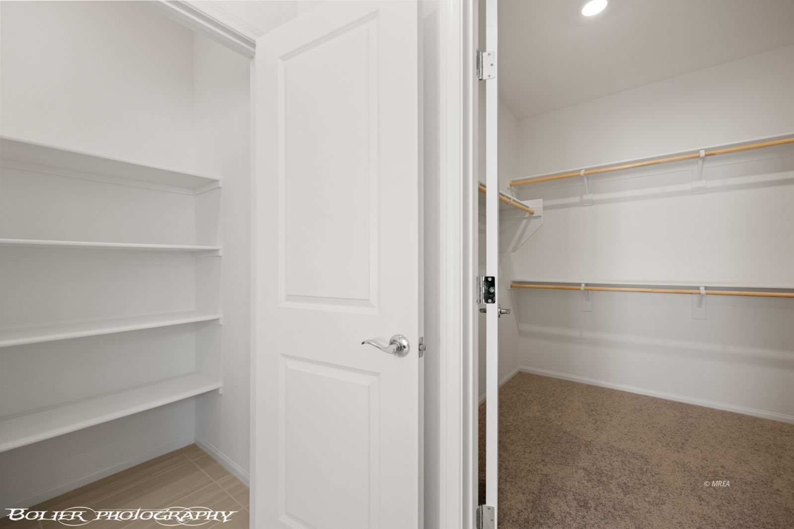 1250  Vertical Bluff 