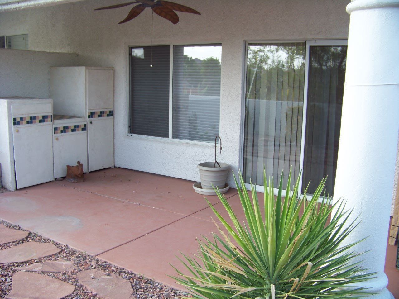 733  Mesa Springs Dr