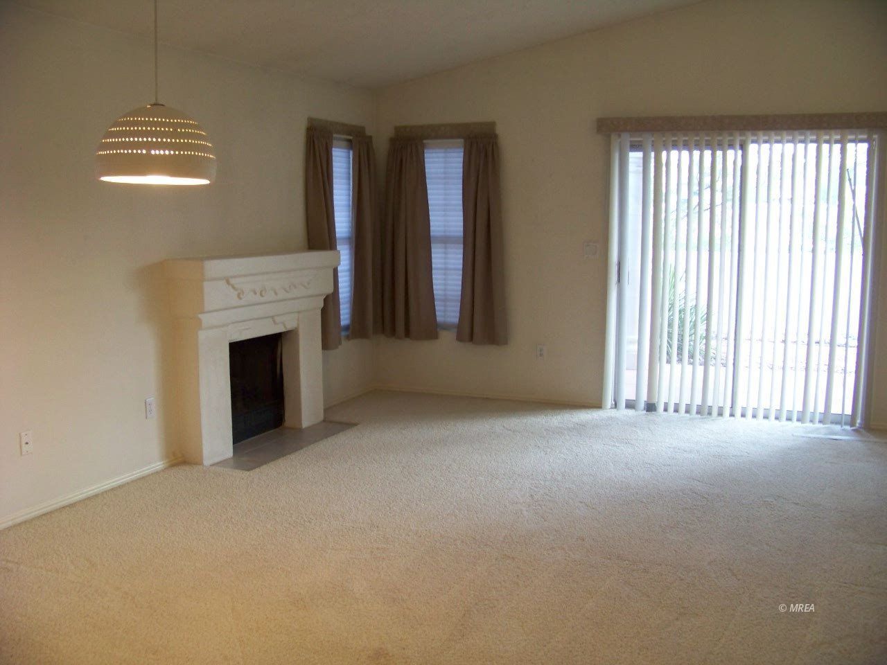 733  Mesa Springs Dr