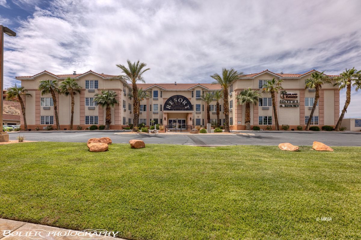 555  Highland Dr #227