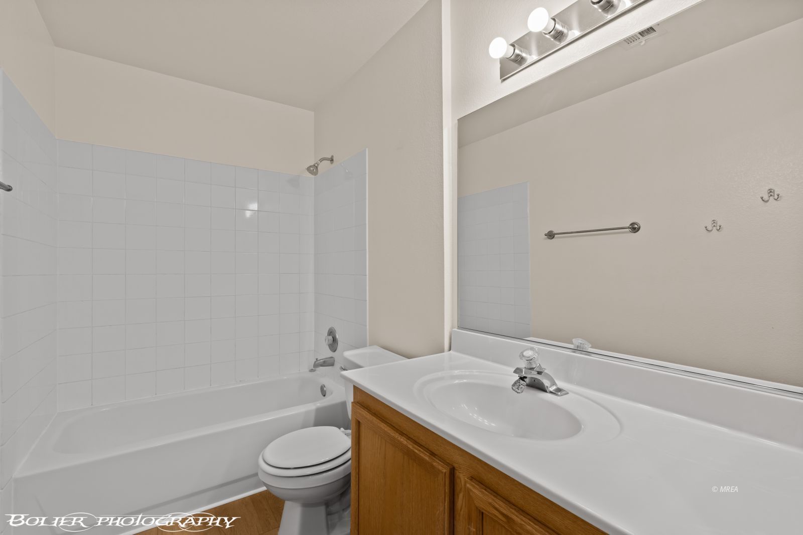 957  Mesquite Springs Dr #201