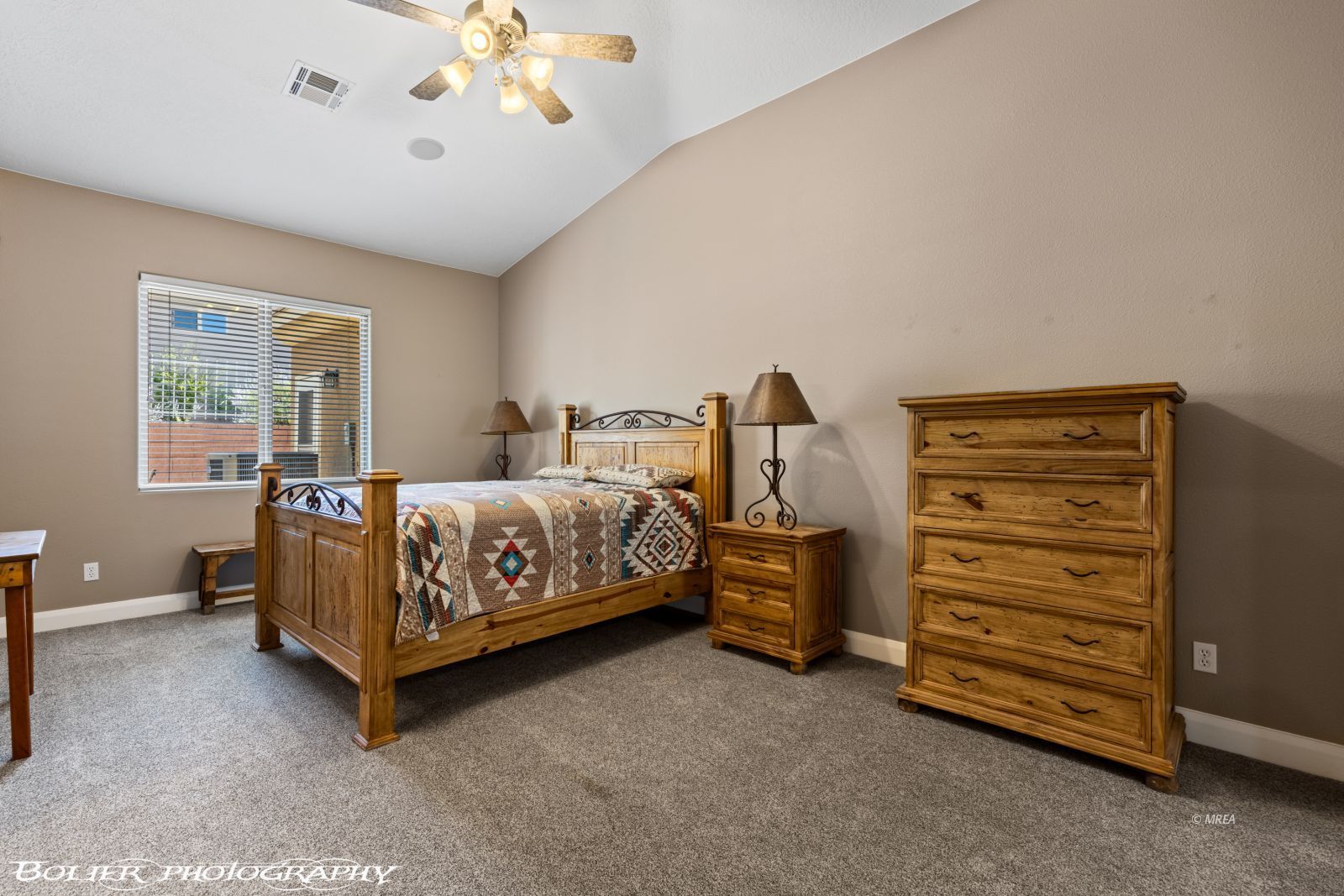 1093  Highland Hills 