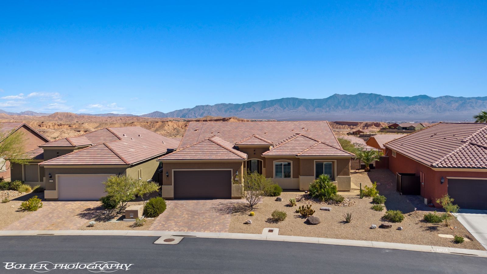 1244  Hidden Crest Ct 