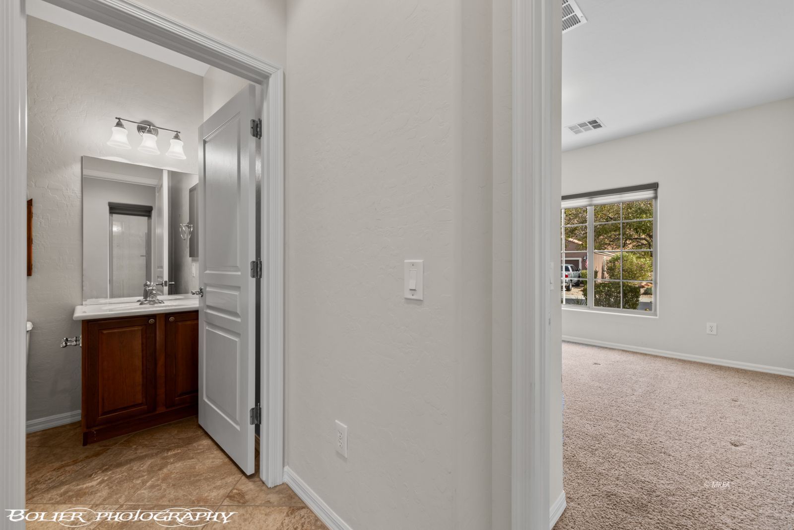 1113  Split Rail Ave