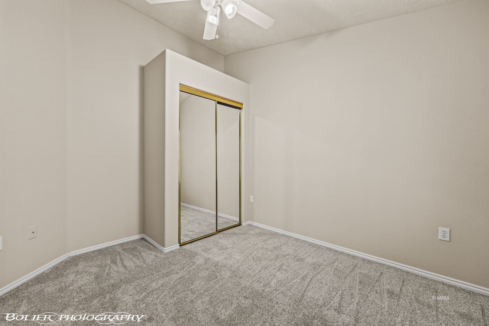 738  Mesa Springs Dr