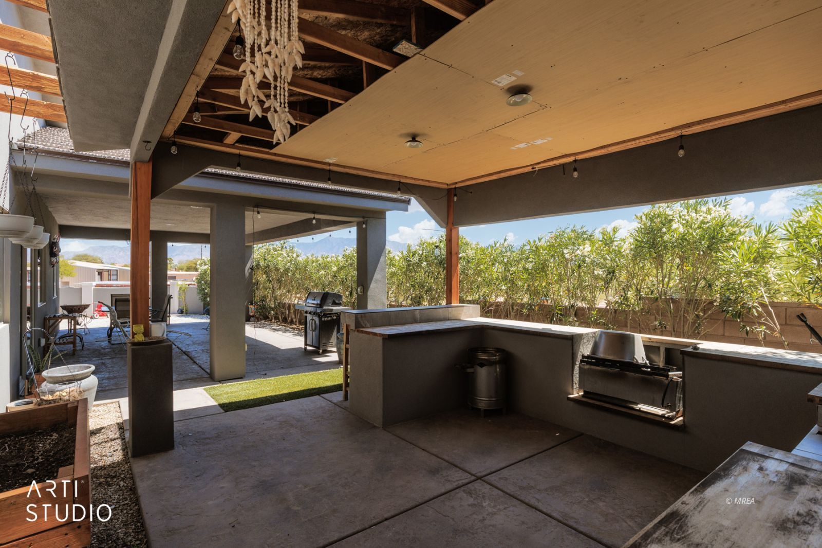 458  Nolina Way