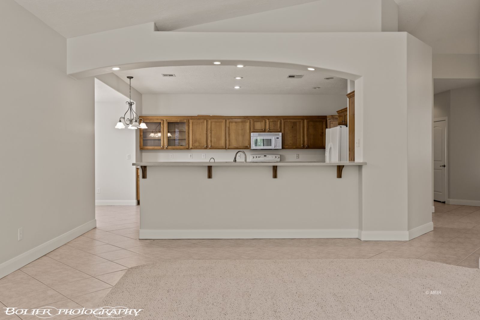 526  Highland View Ct