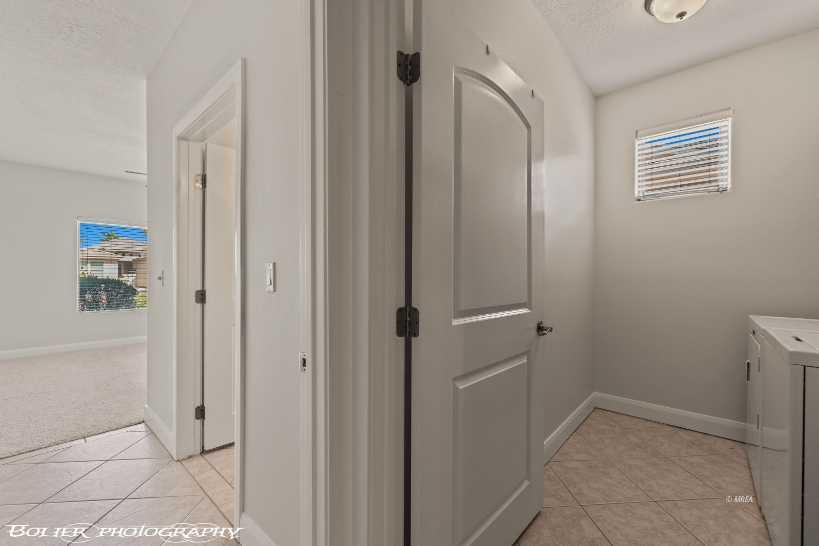 526  Highland View Ct