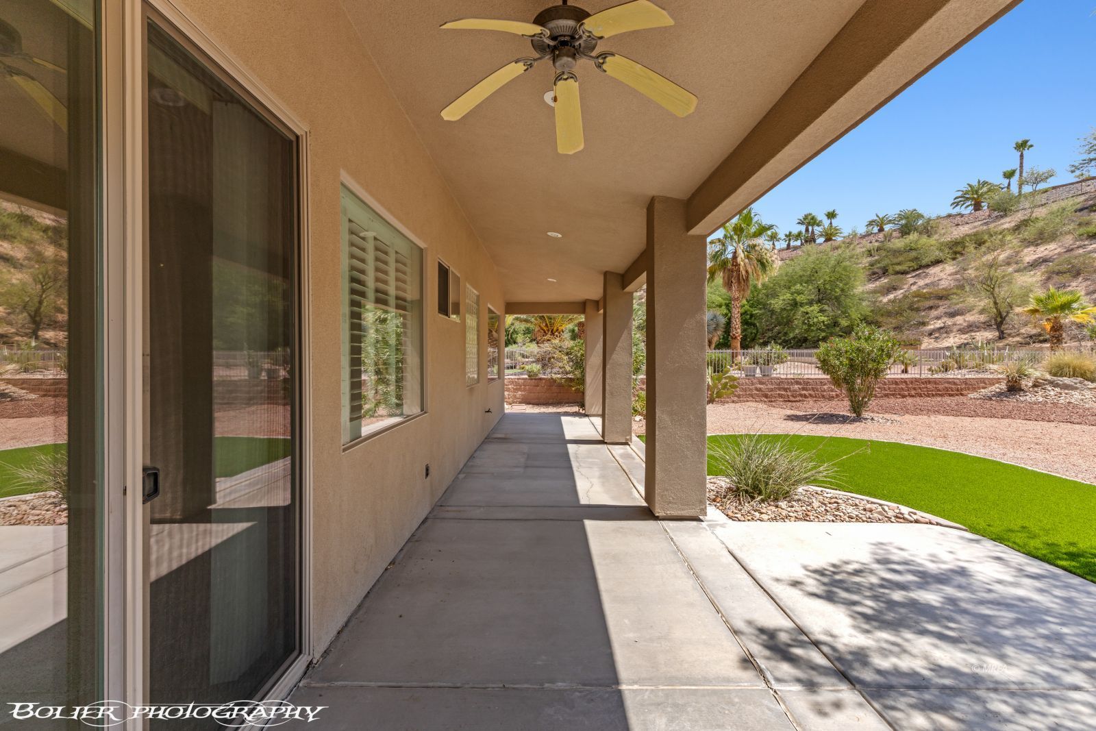 526  Highland View Ct