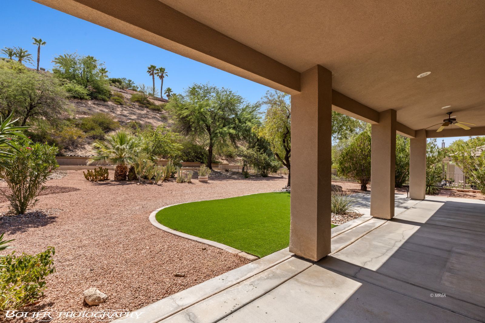 526  Highland View Ct