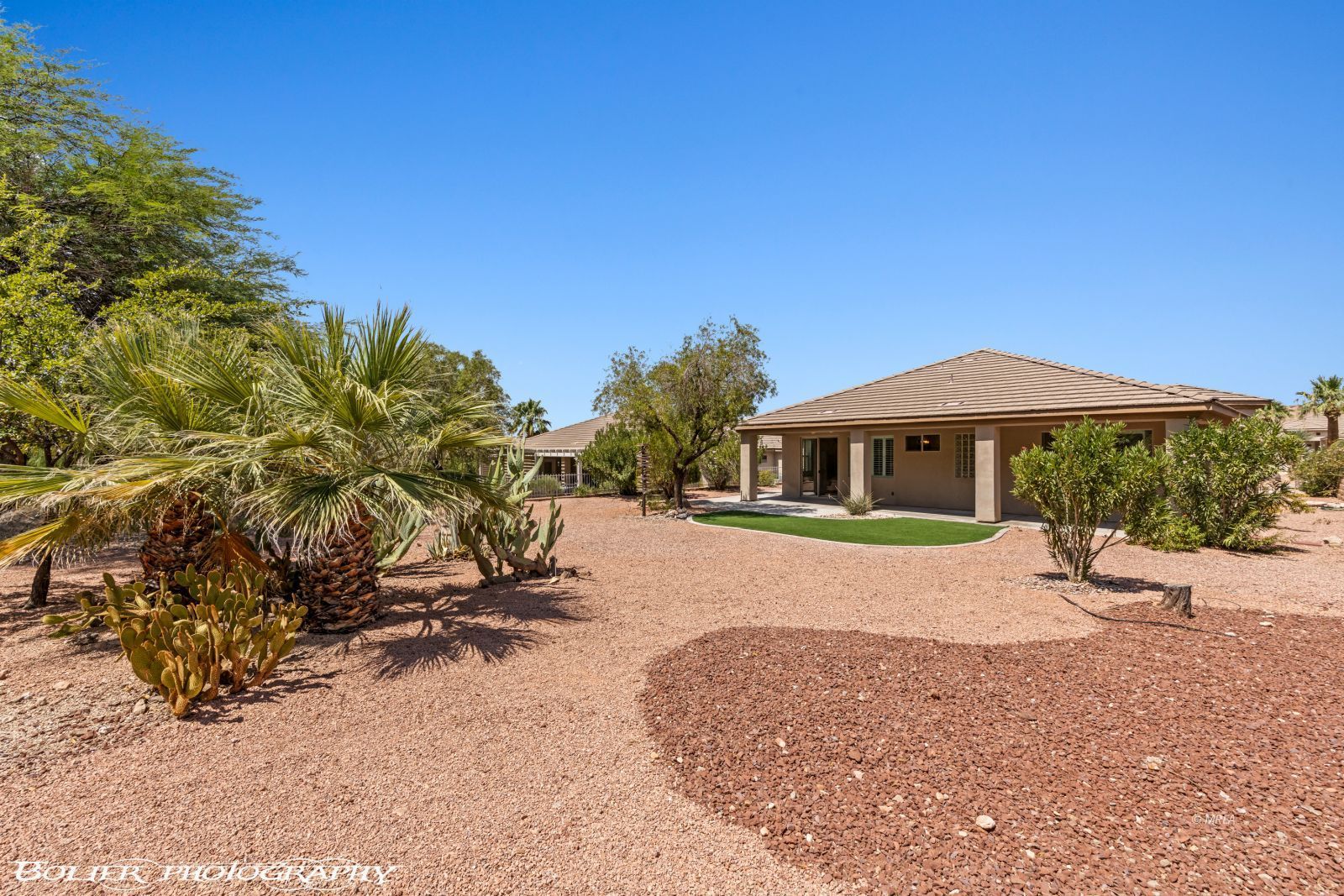 526  Highland View Ct