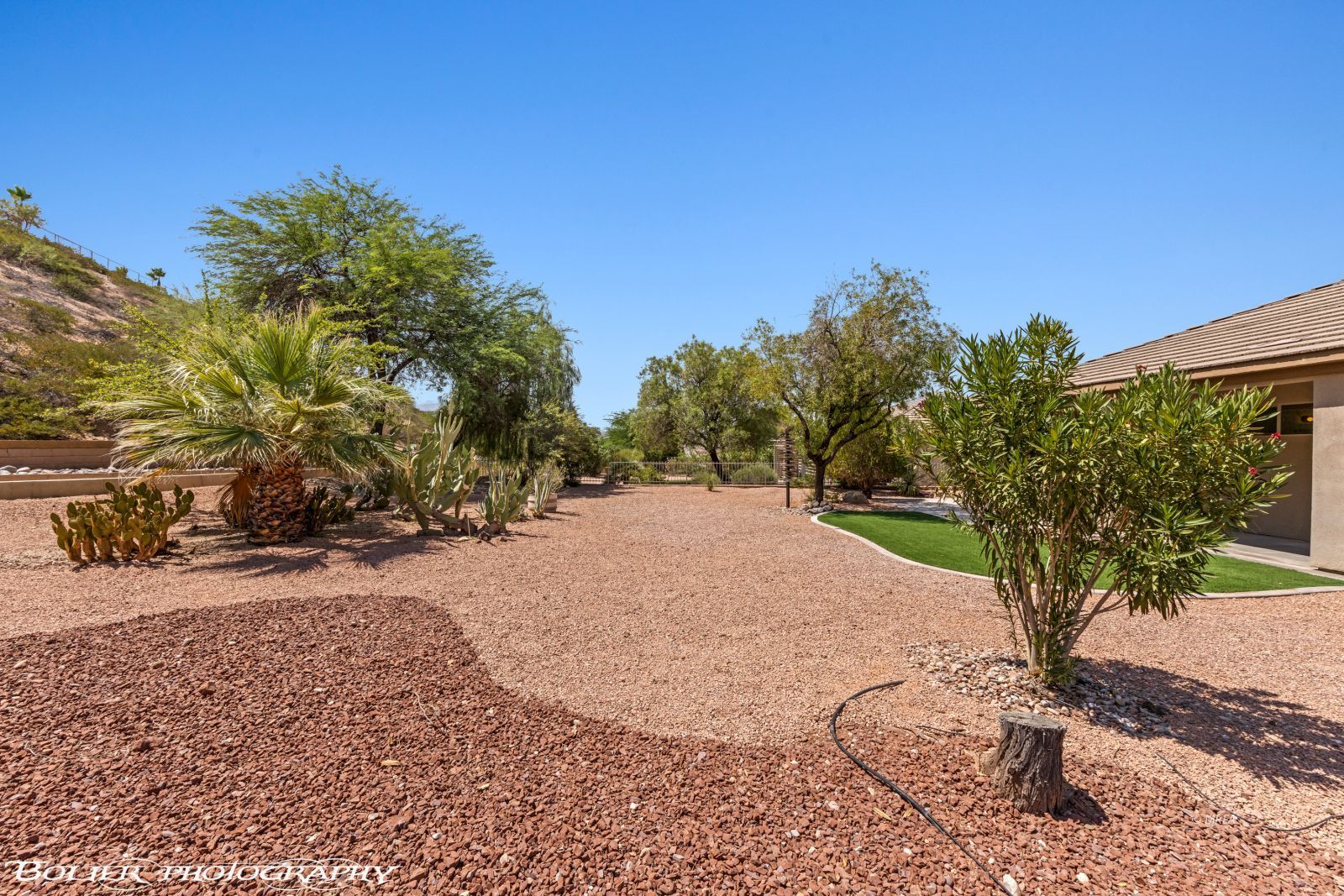 526  Highland View Ct