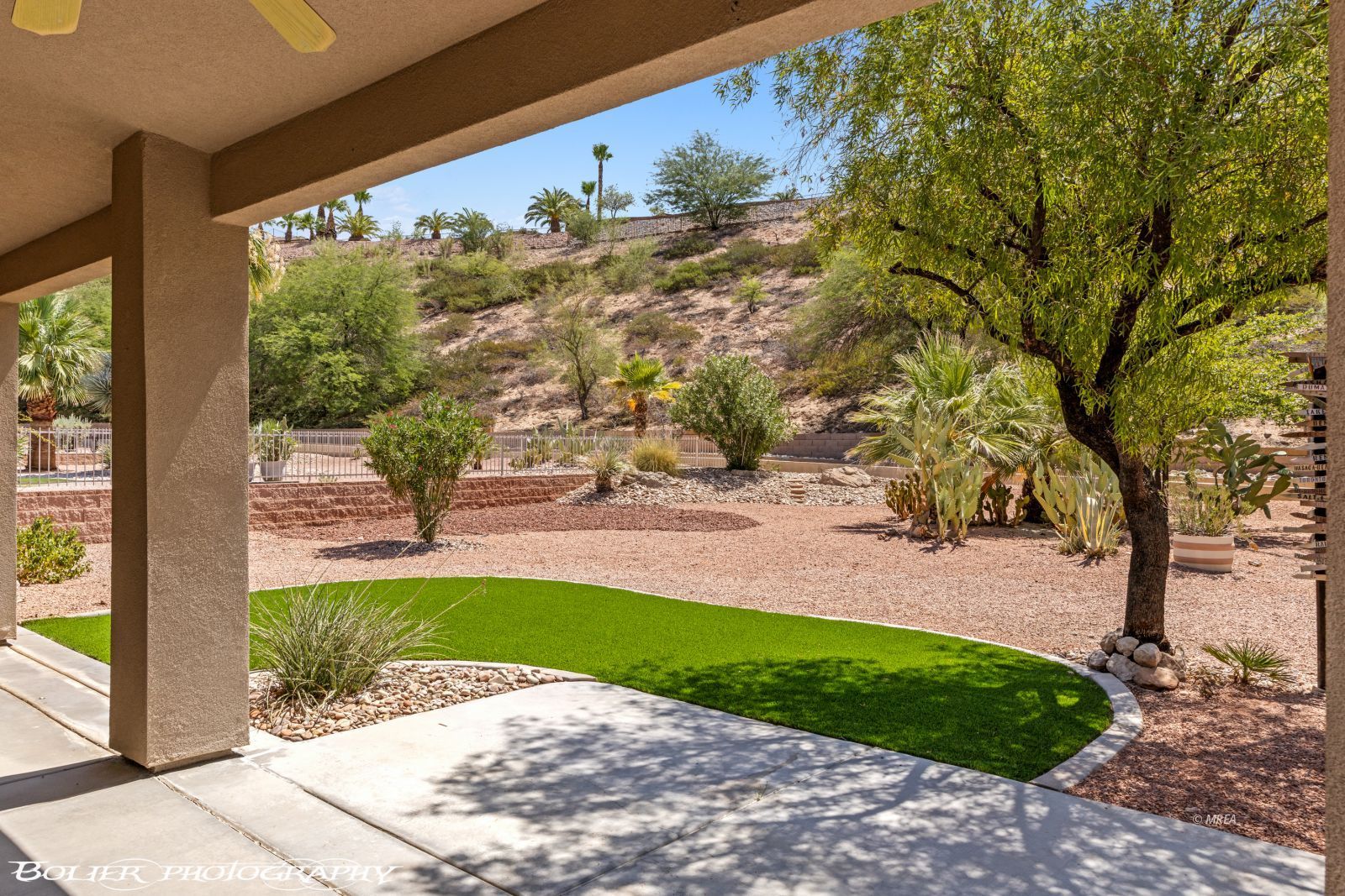 526  Highland View Ct