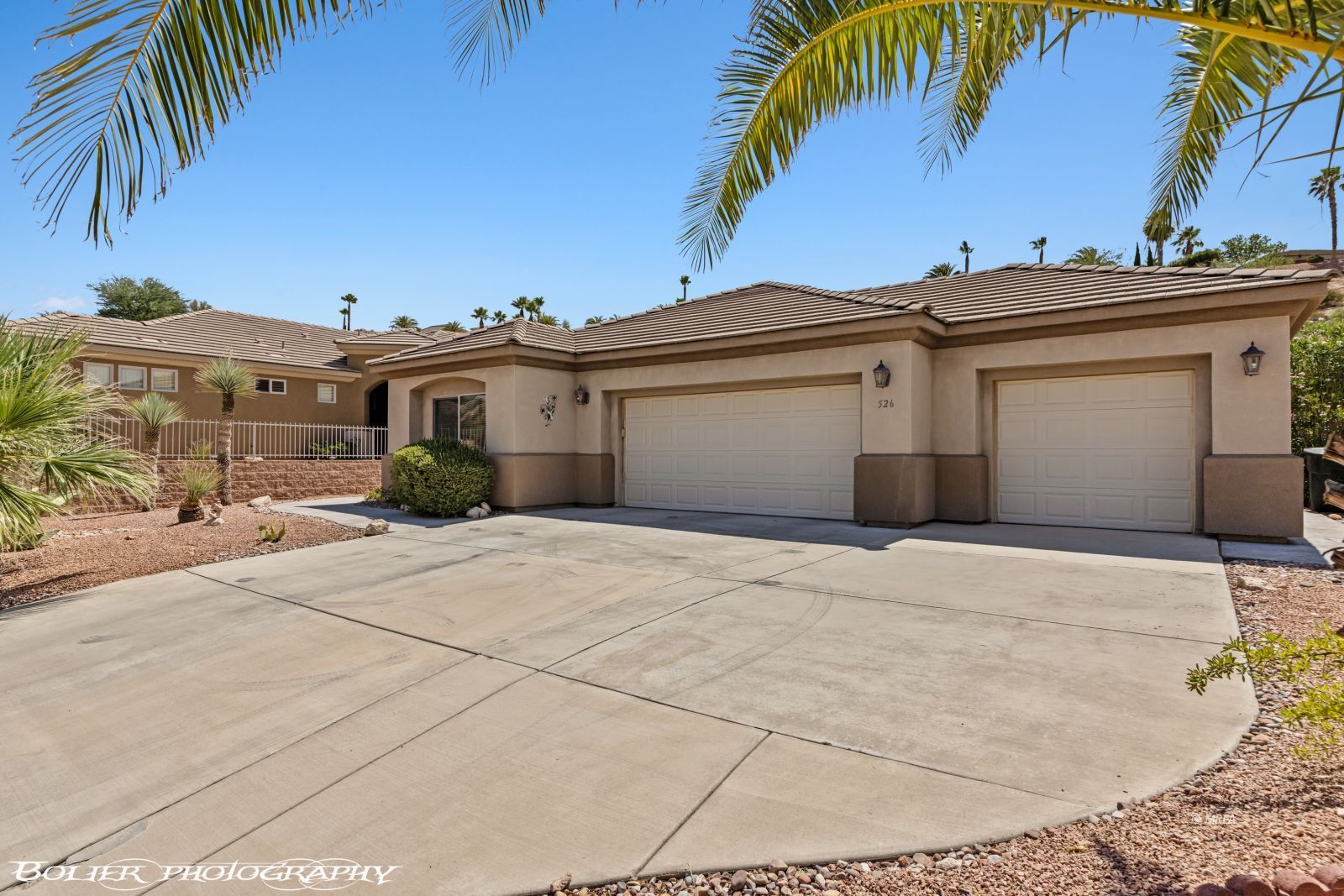 526  Highland View Ct