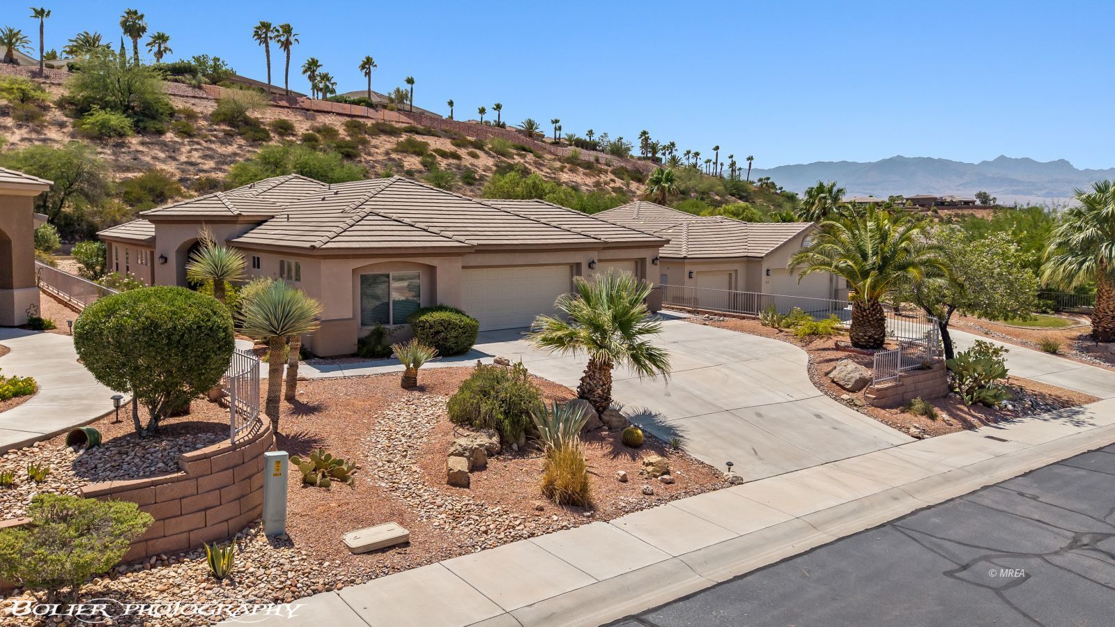 526  Highland View Ct