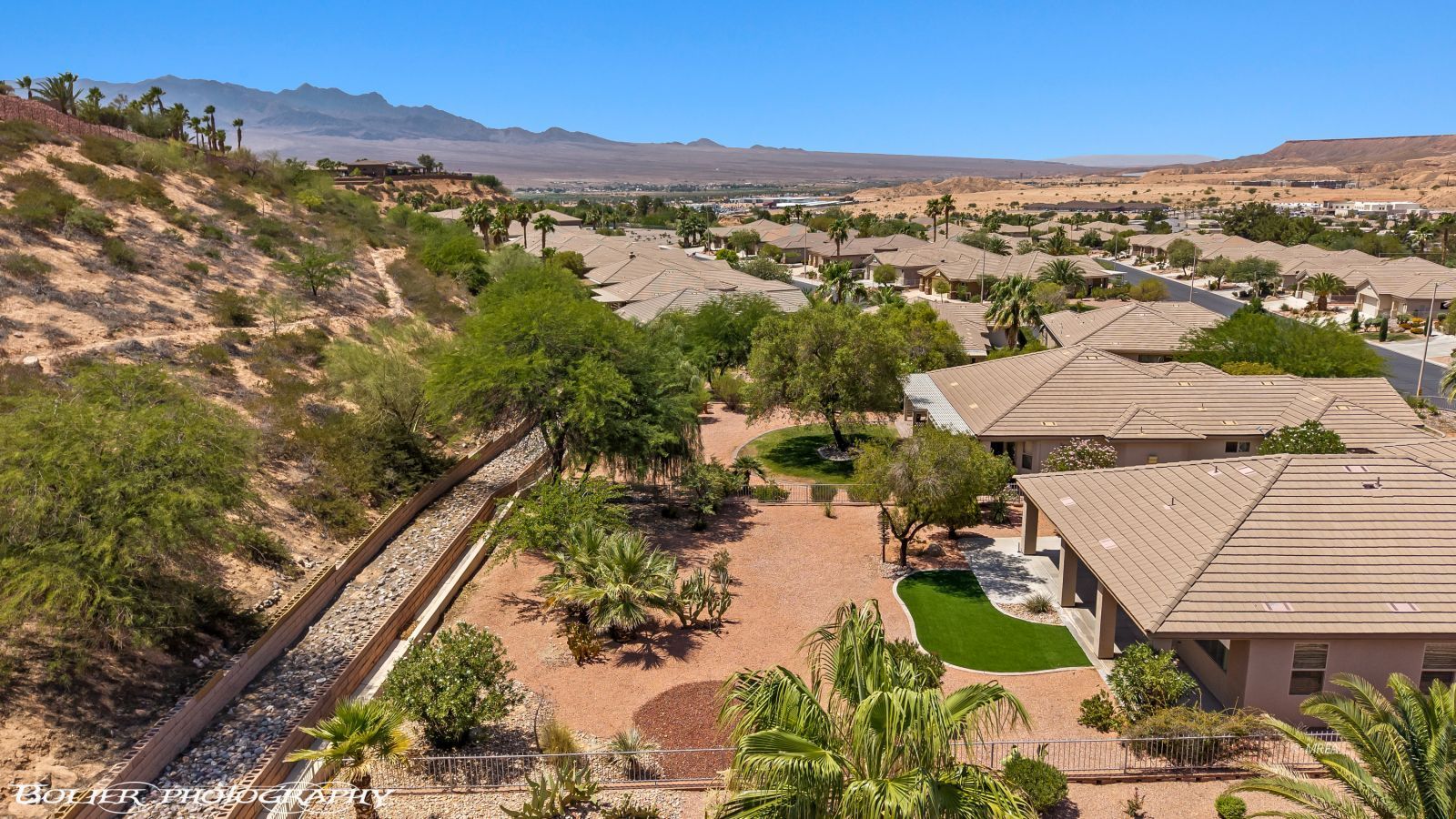 526  Highland View Ct