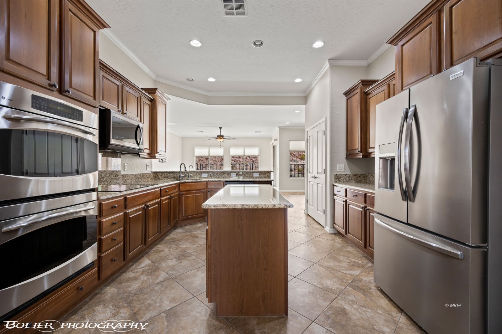 1068  Starlight Terrace Way