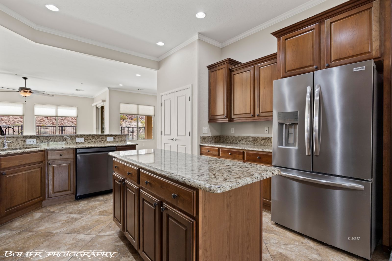 1068  Starlight Terrace Way