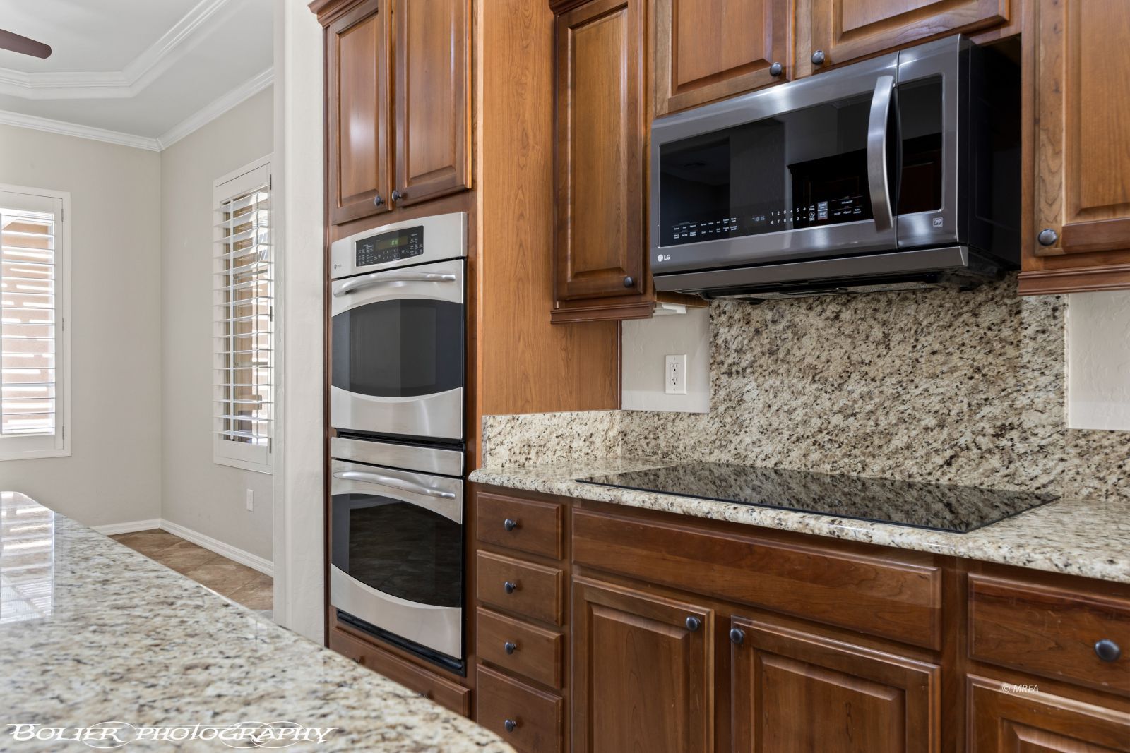 1068  Starlight Terrace Way