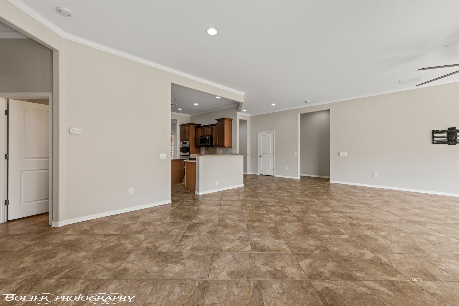 1068  Starlight Terrace Way