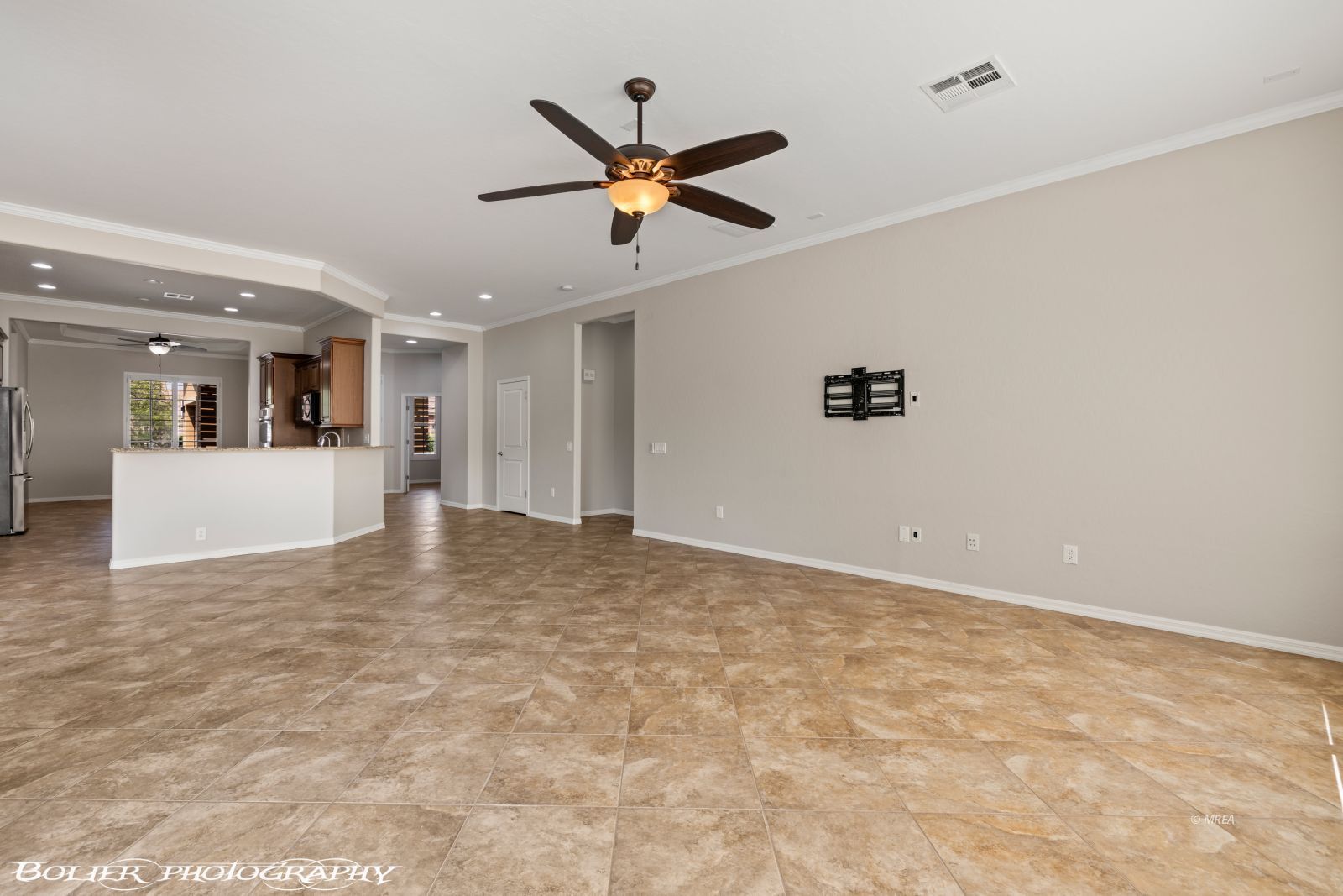 1068  Starlight Terrace Way