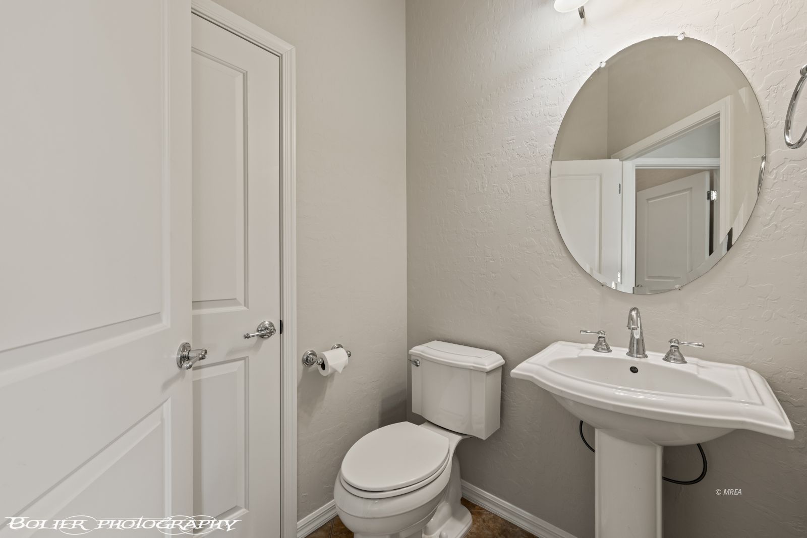 1068  Starlight Terrace Way