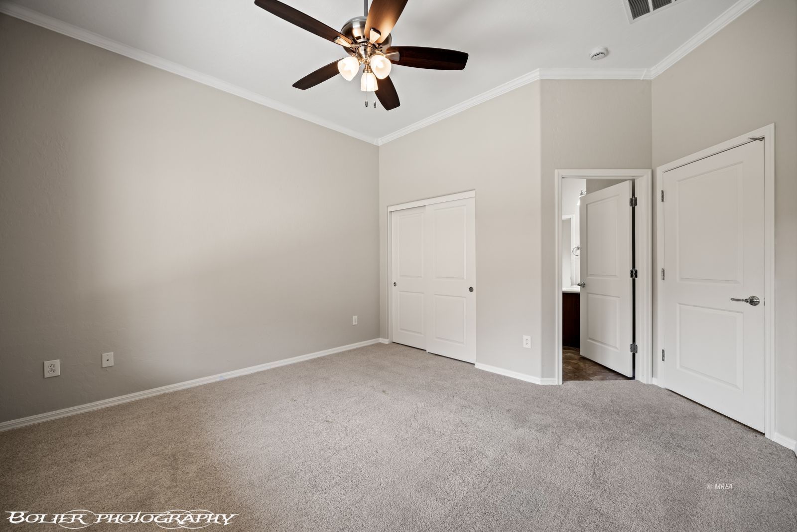 1068  Starlight Terrace Way