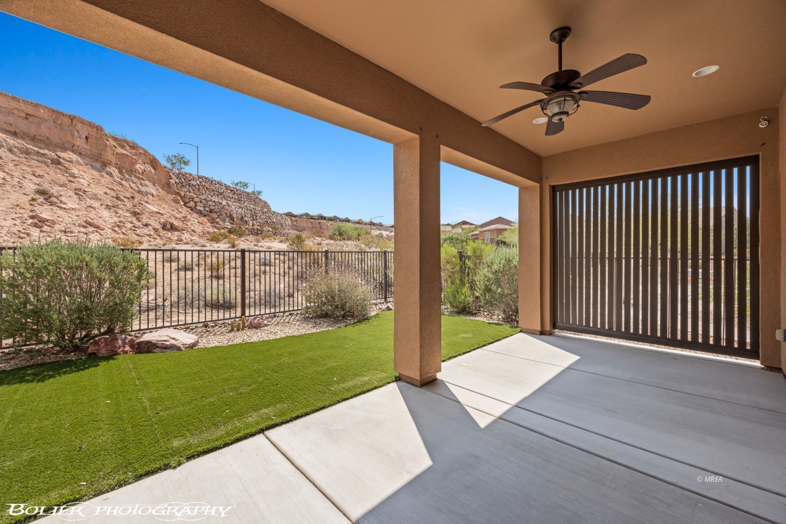 1068  Starlight Terrace Way