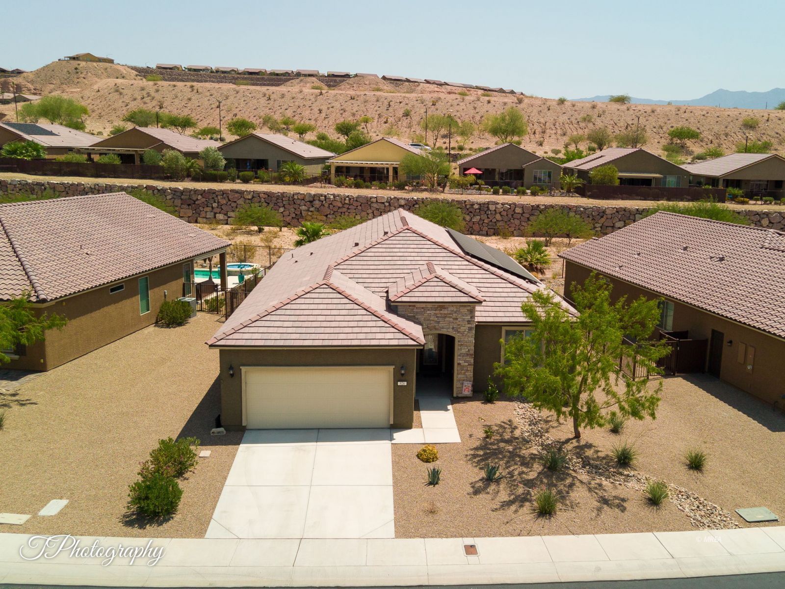 926  Trickling Brook Ridge 