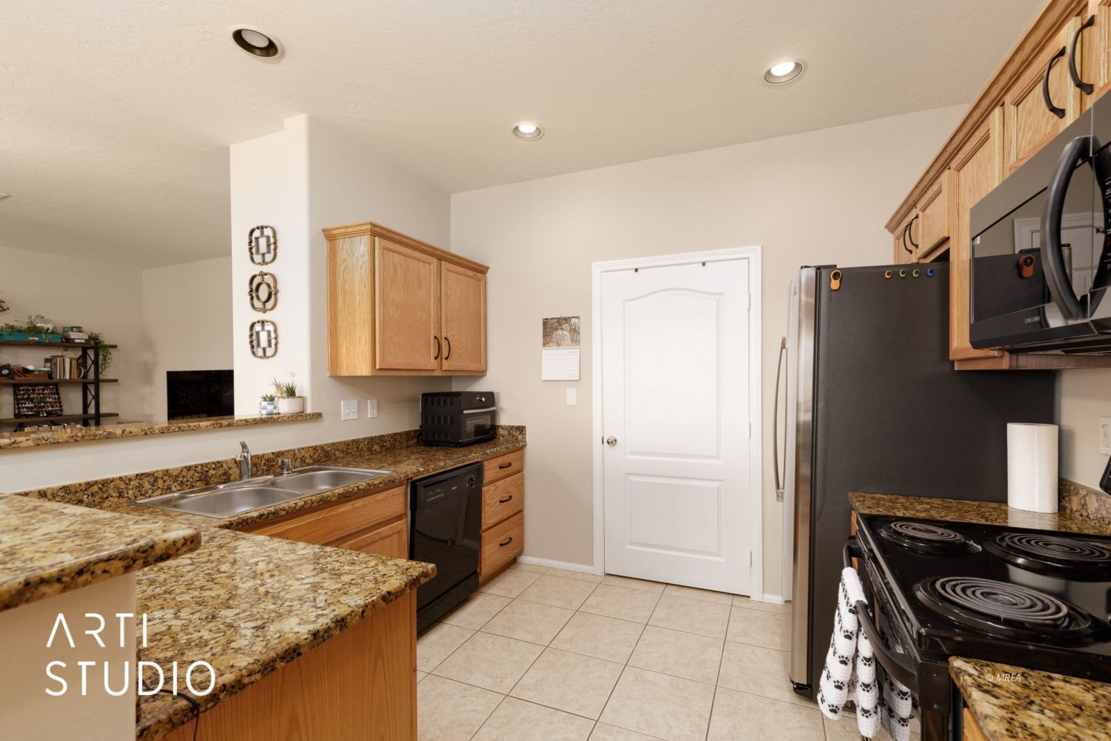 470  Turtle Back Road  #11D (1