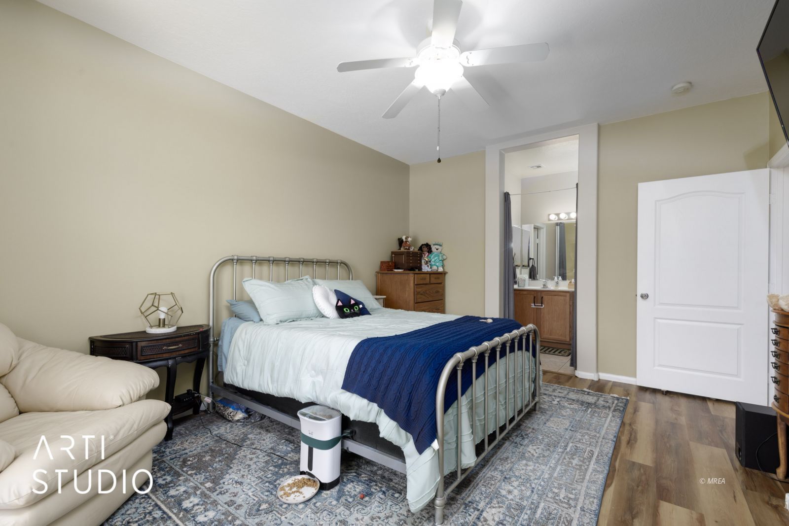 470  Turtle Back Road  #11D (1