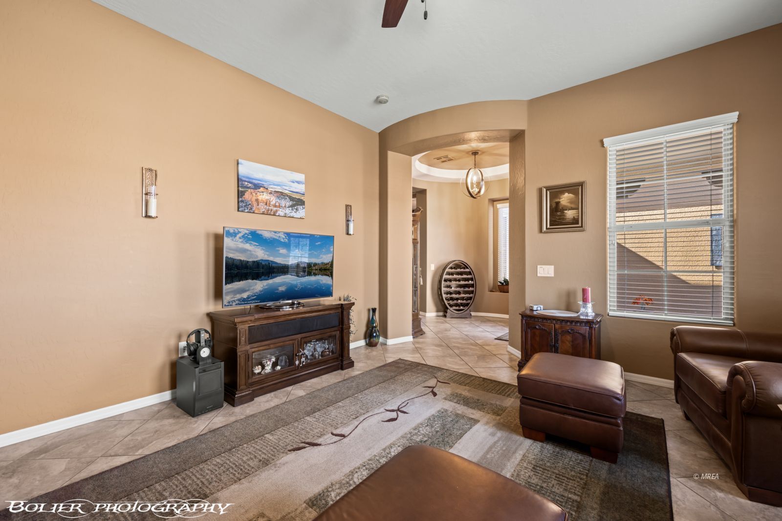 1540  Sandstone Bluffs VW 