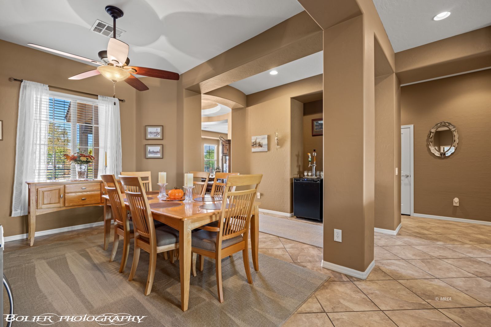 1540  Sandstone Bluffs VW 