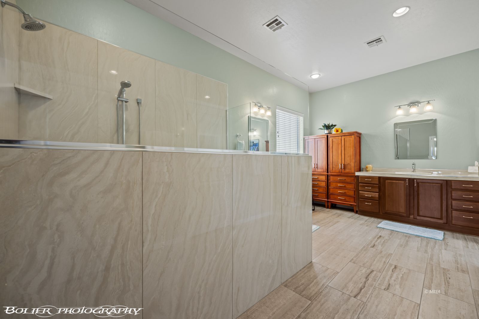 1540  Sandstone Bluffs VW 