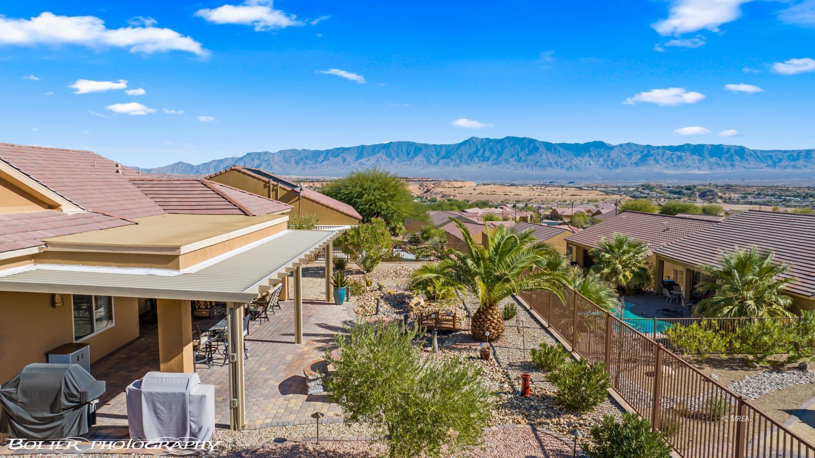 1540  Sandstone Bluffs VW 