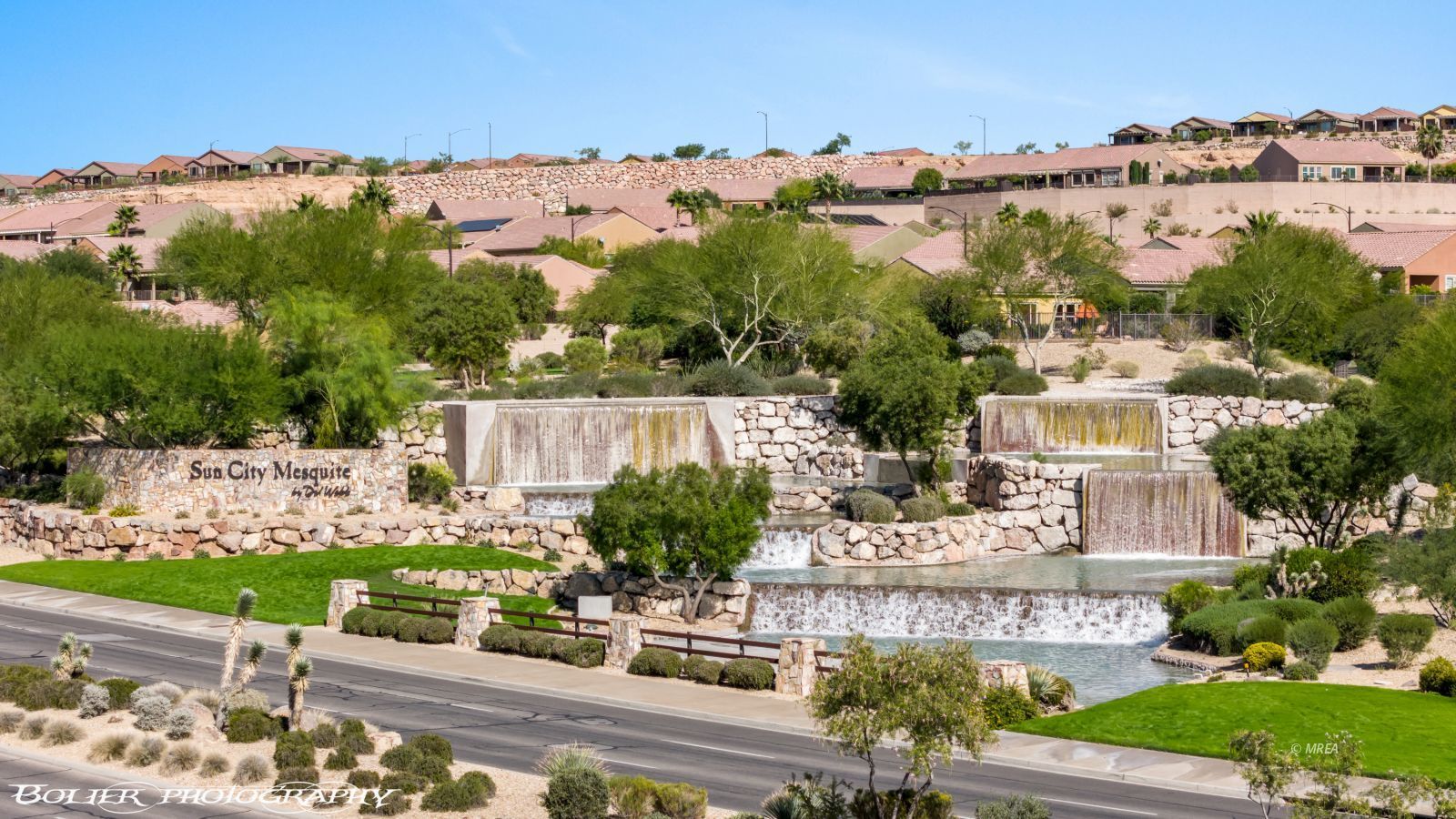 1540  Sandstone Bluffs VW 