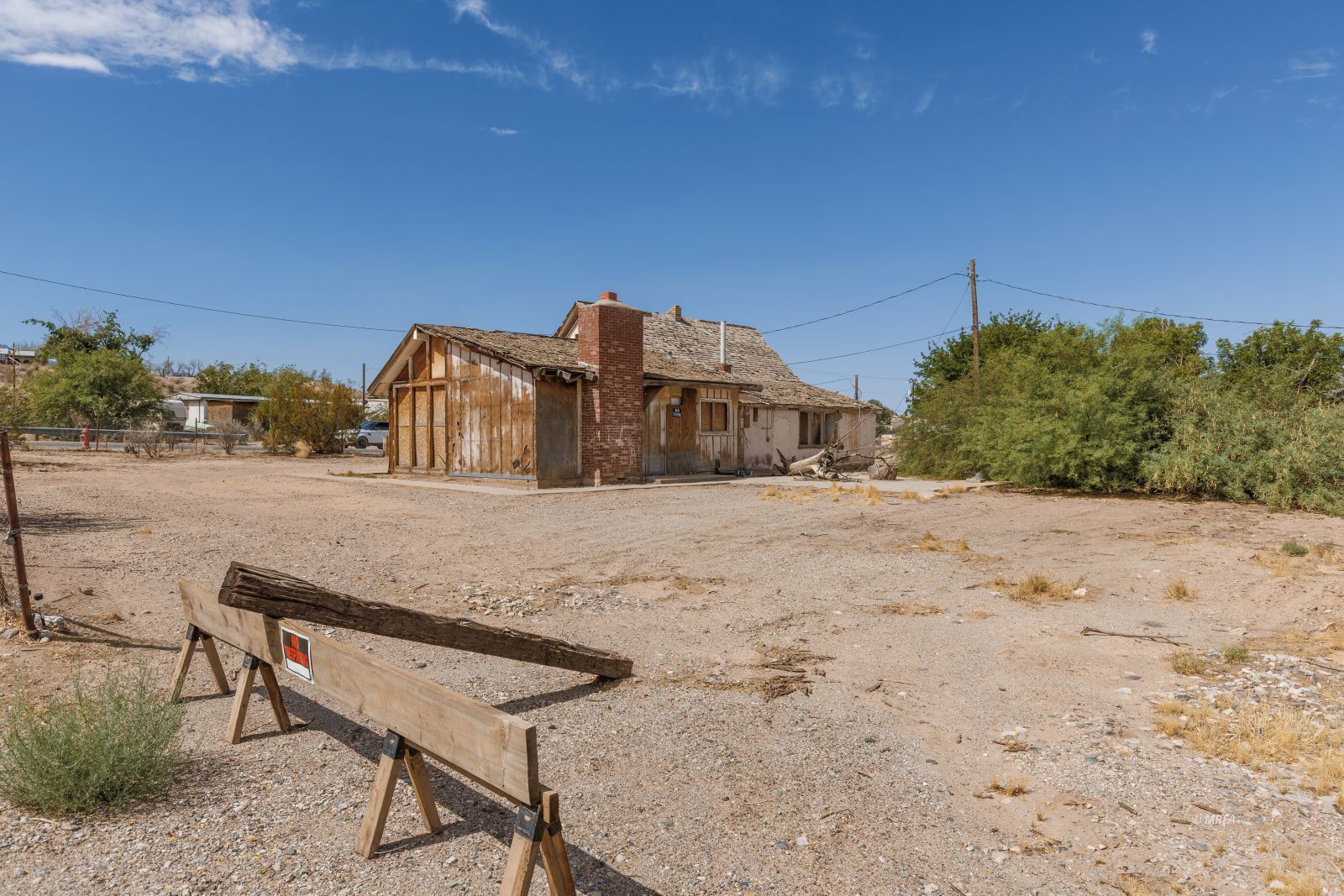 474 E First South St