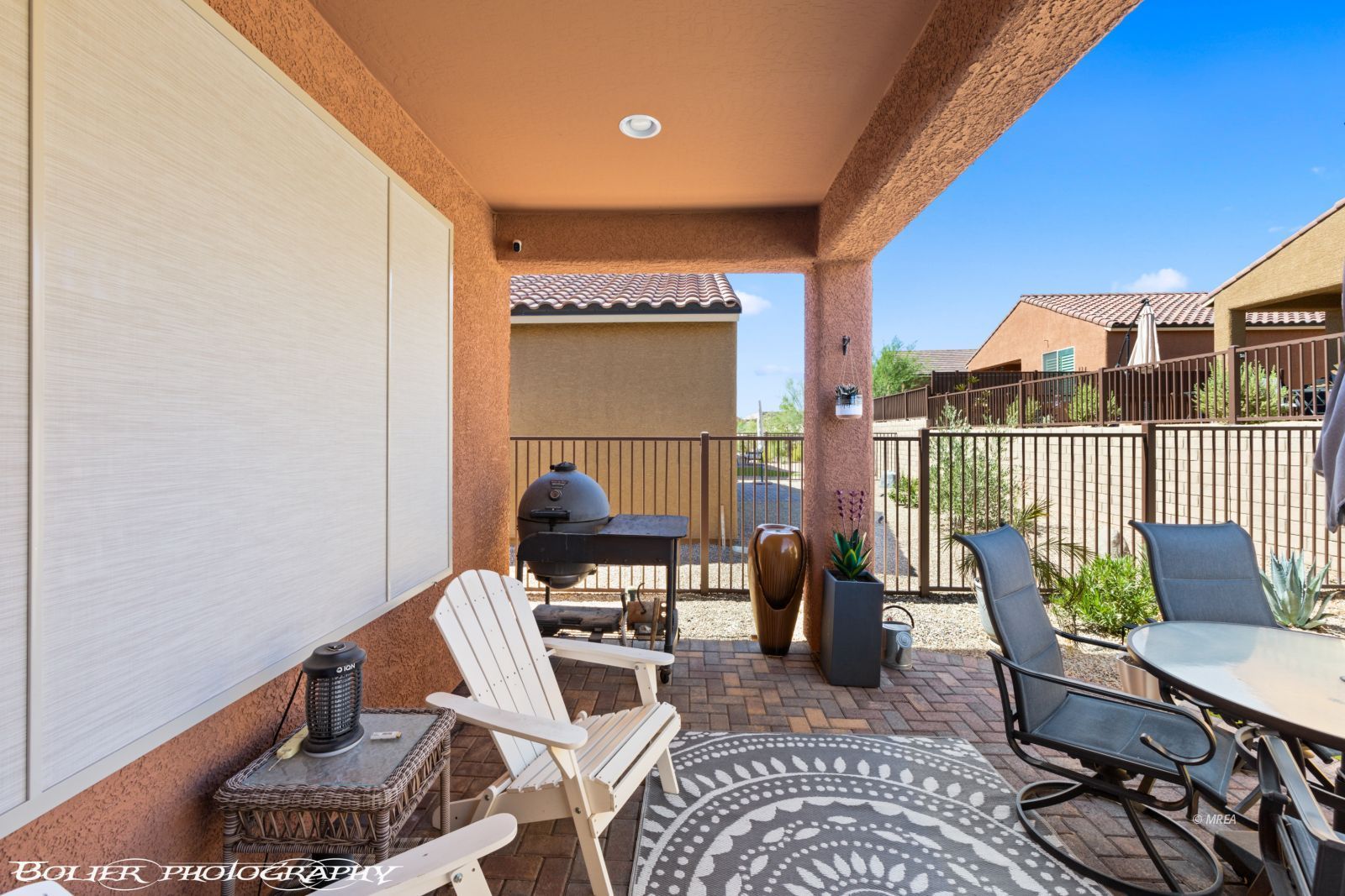 1135  Crestline Lane 