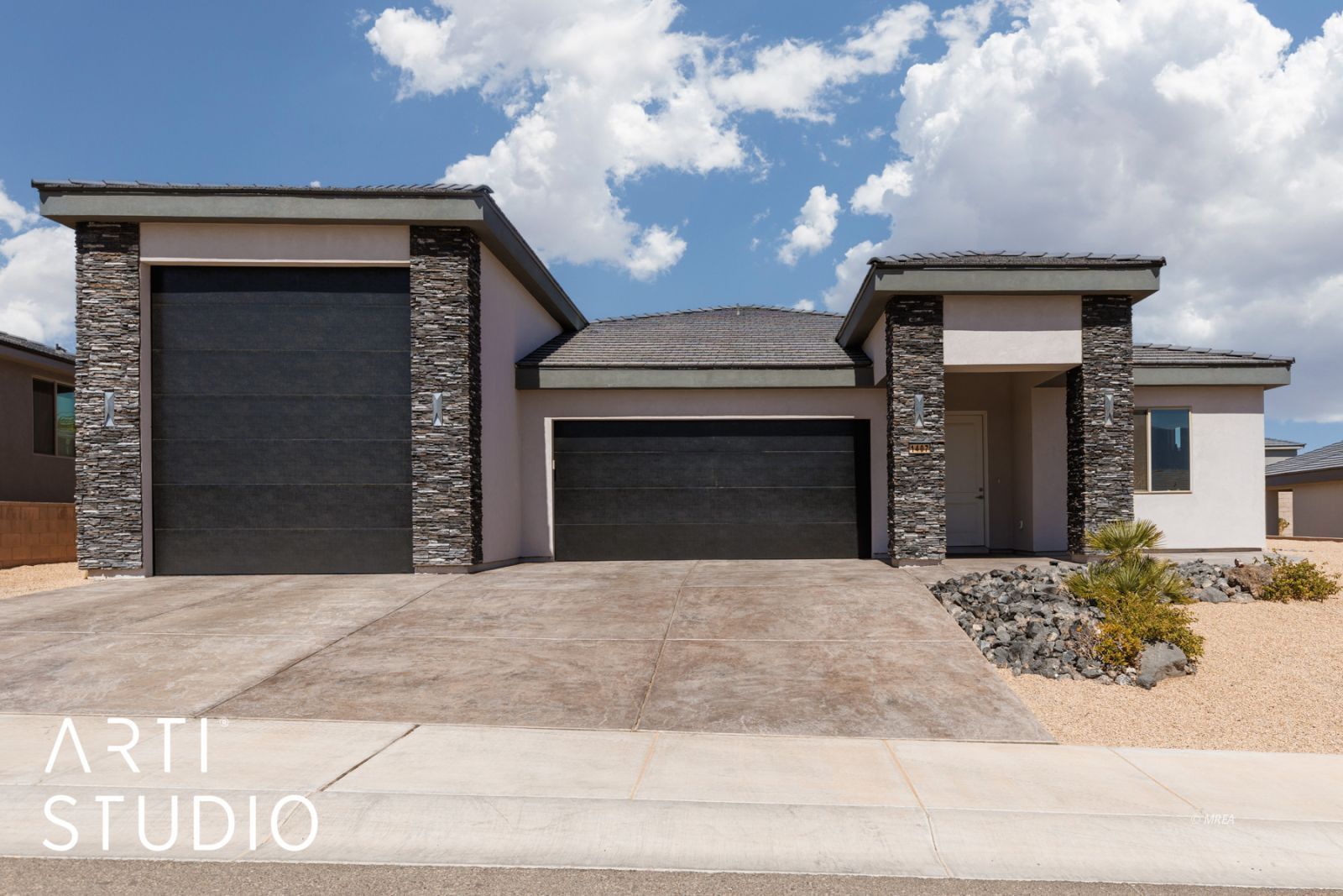 1407  Stonewall Bend 