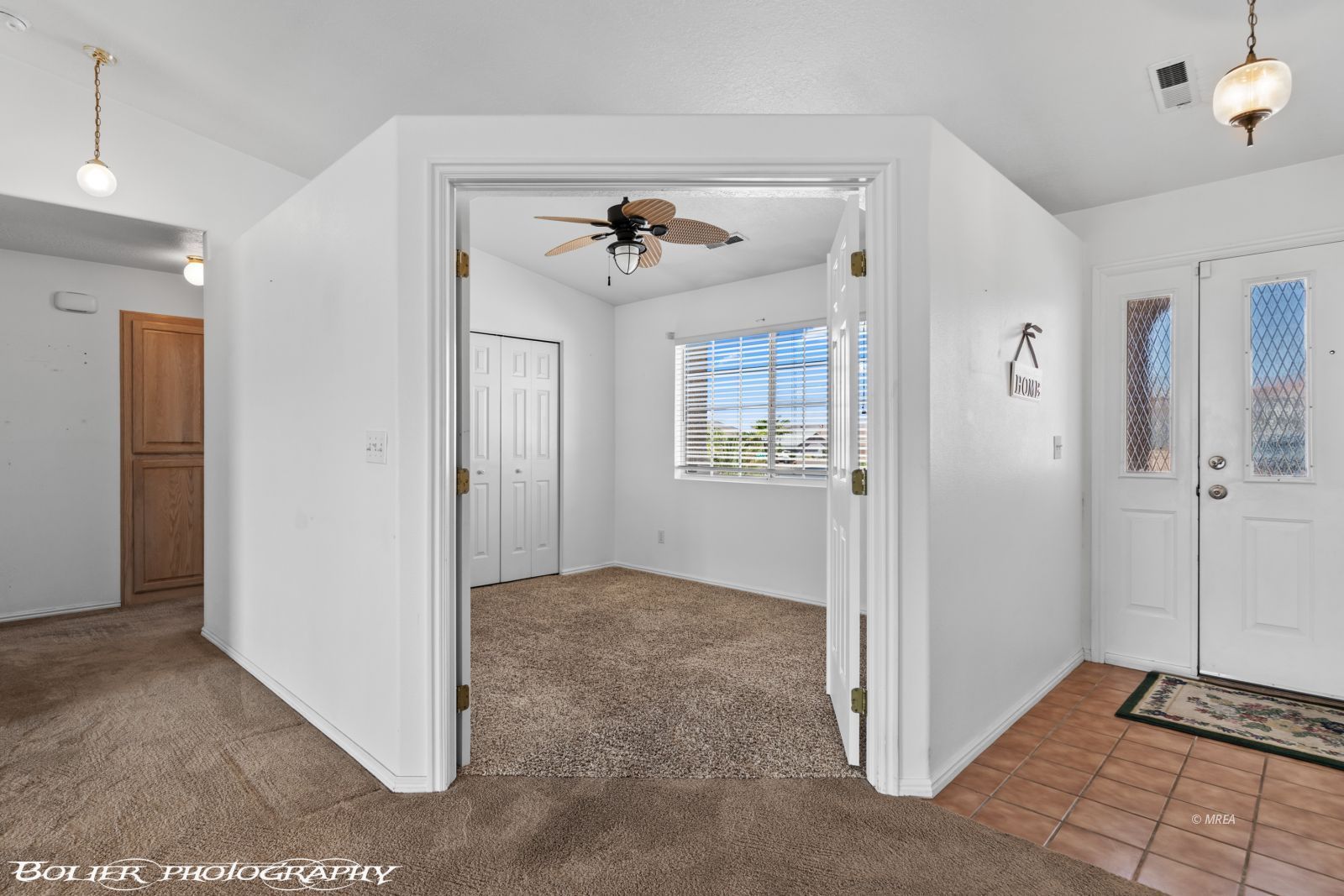 484  Valley View Cir