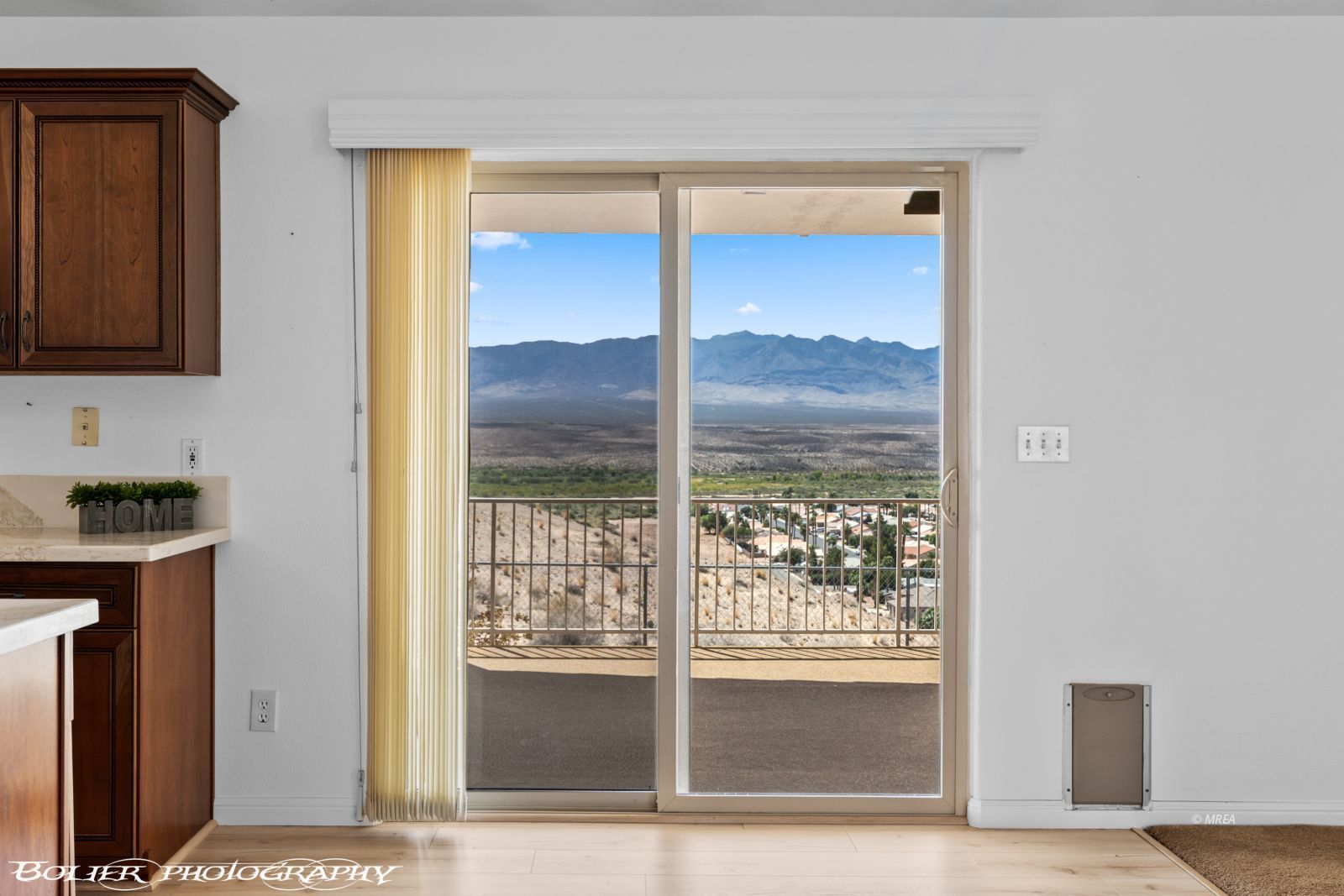 484  Valley View Cir