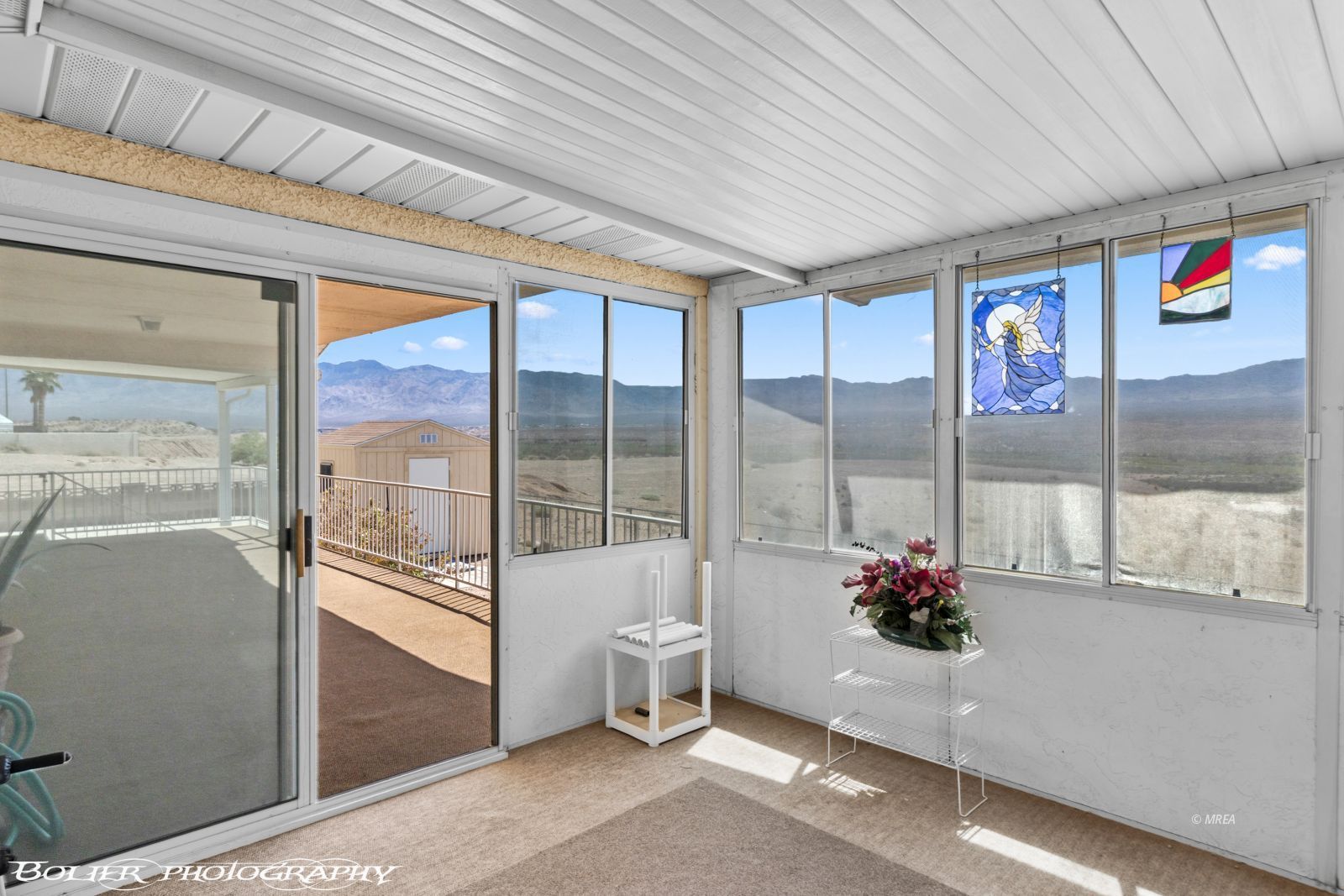 484  Valley View Cir