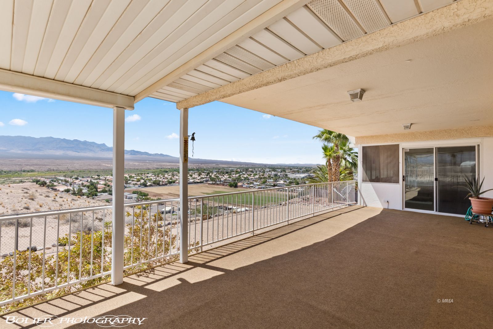 484  Valley View Cir