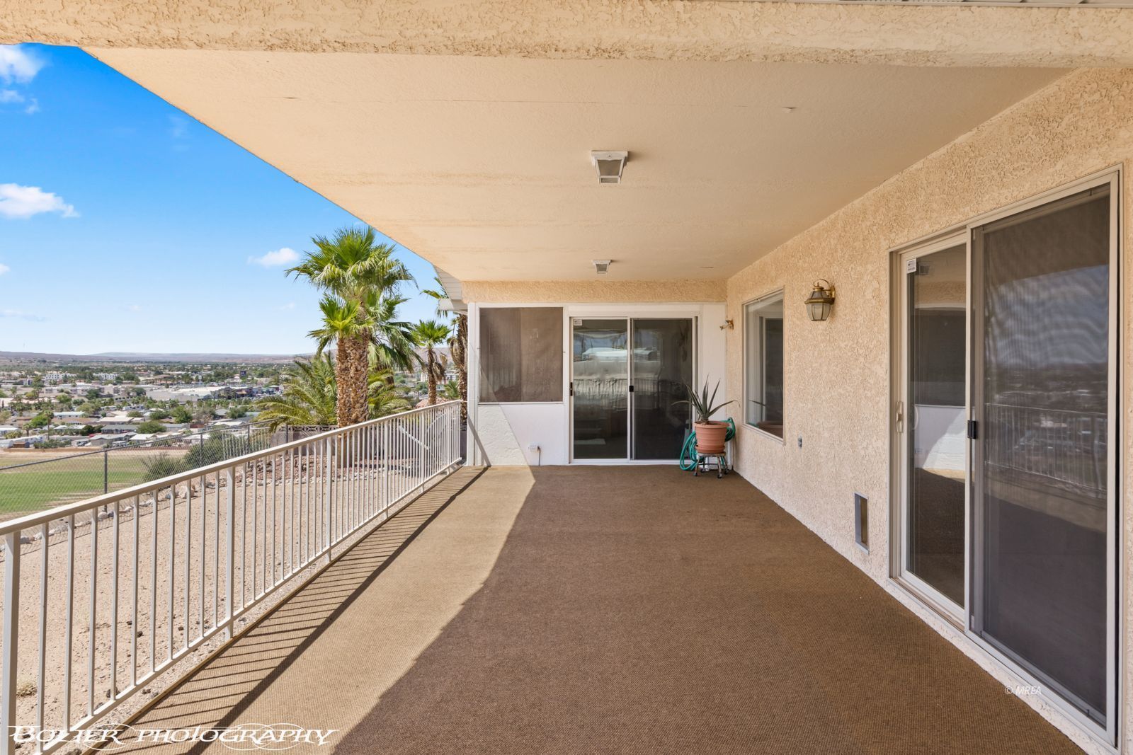 484  Valley View Cir